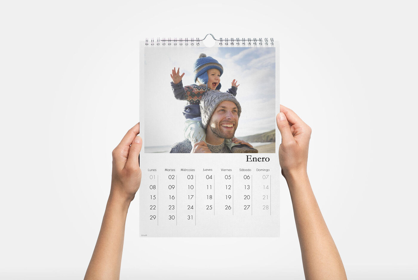 Calendario de pared A4 vertical personalizado