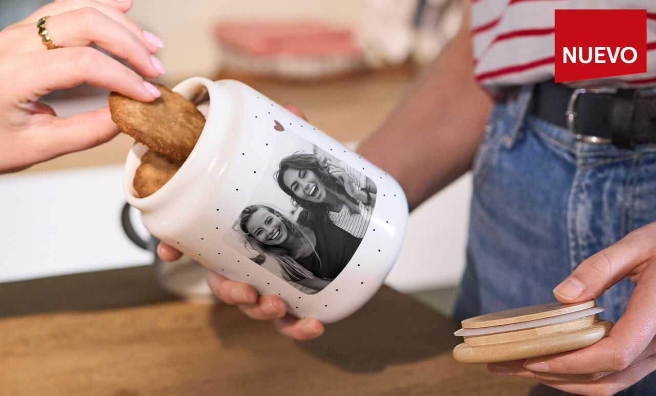 bote de galletas con foto personalizada.