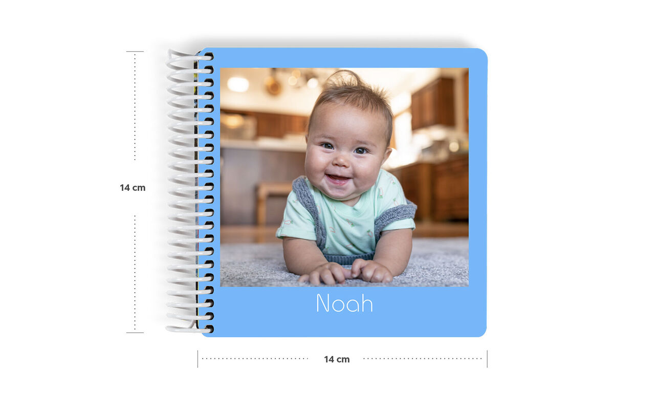 álbum de fotos para bebés cuadrado con materiales especiales para niños.