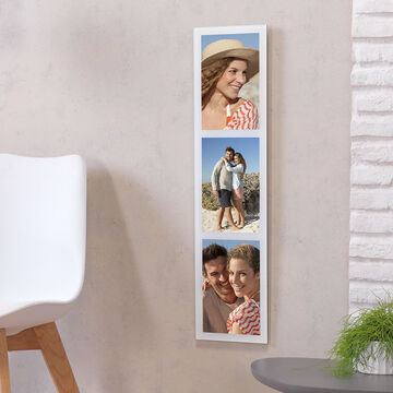 Un marco estrecho con tres fotos: en dos vemos personas sonriendo con gafas de sol y en una imagen más, dos personas se abrazan.