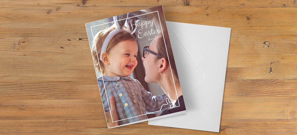 Tarjeta de saludo de Pascua con un diseño alegre