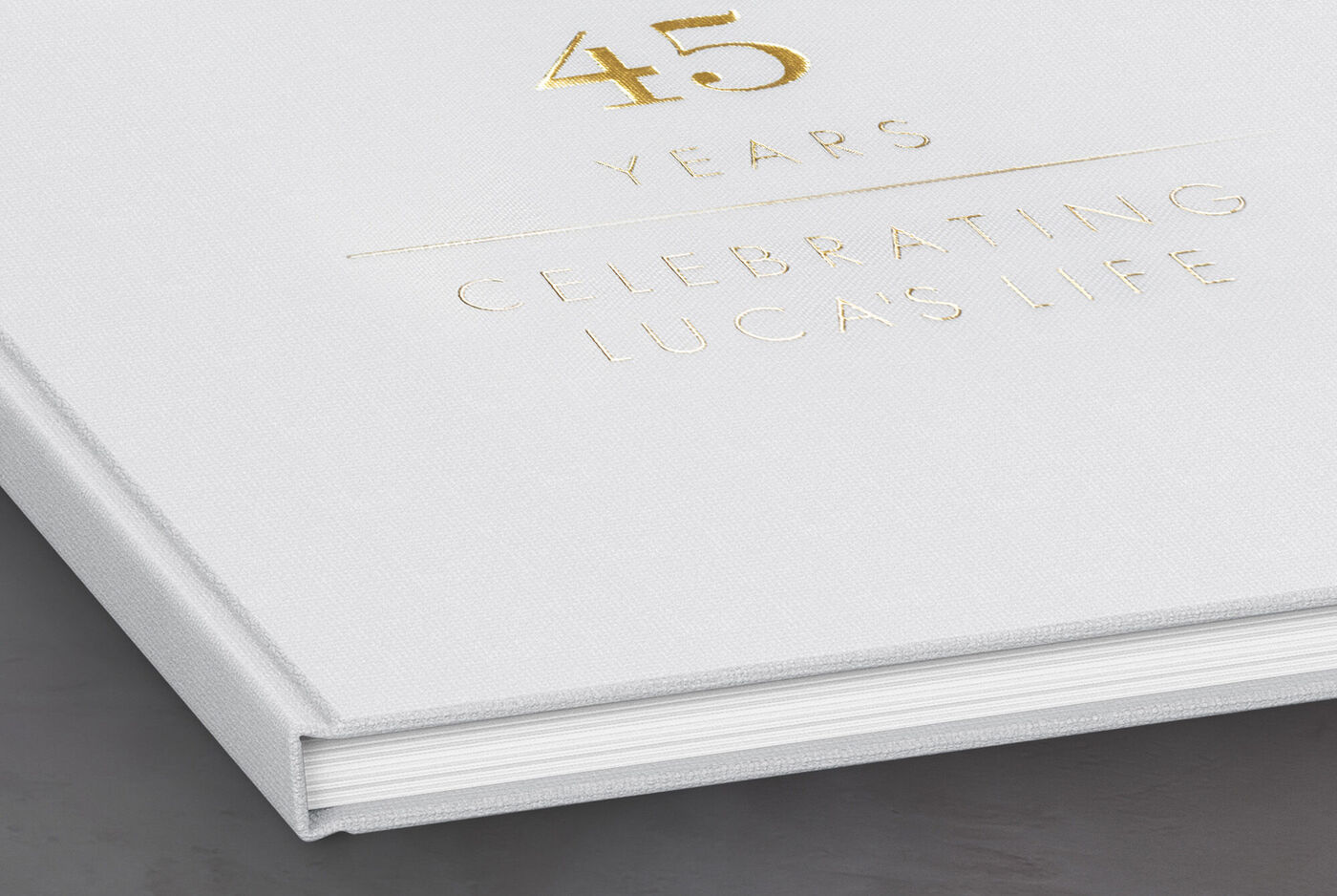 tapa personalizada de lino para tu álbum de fotos CEWE