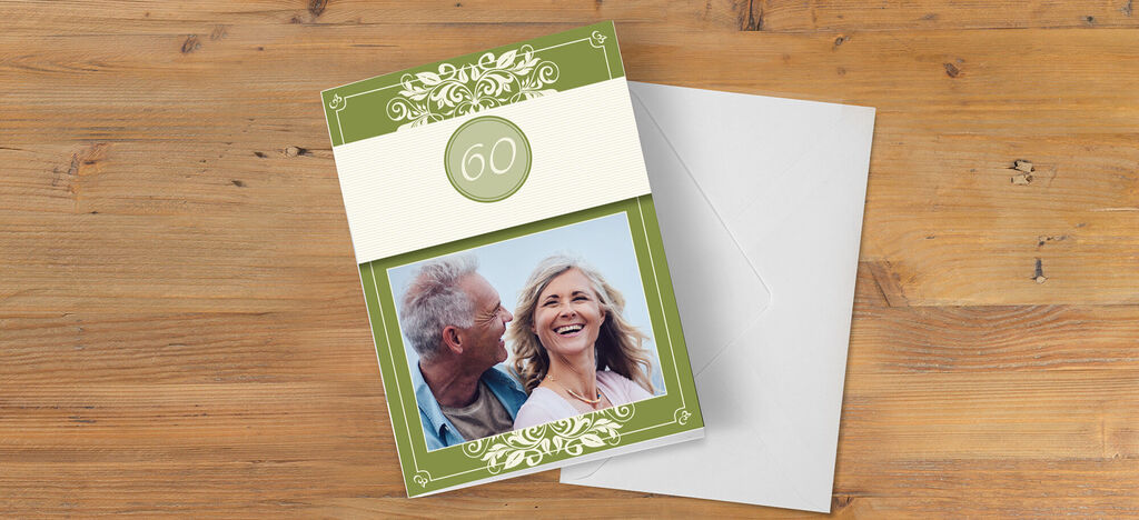 Tarjeta de saludo por el 60 cumpleaños con colores elegantes y diseño atractivo.