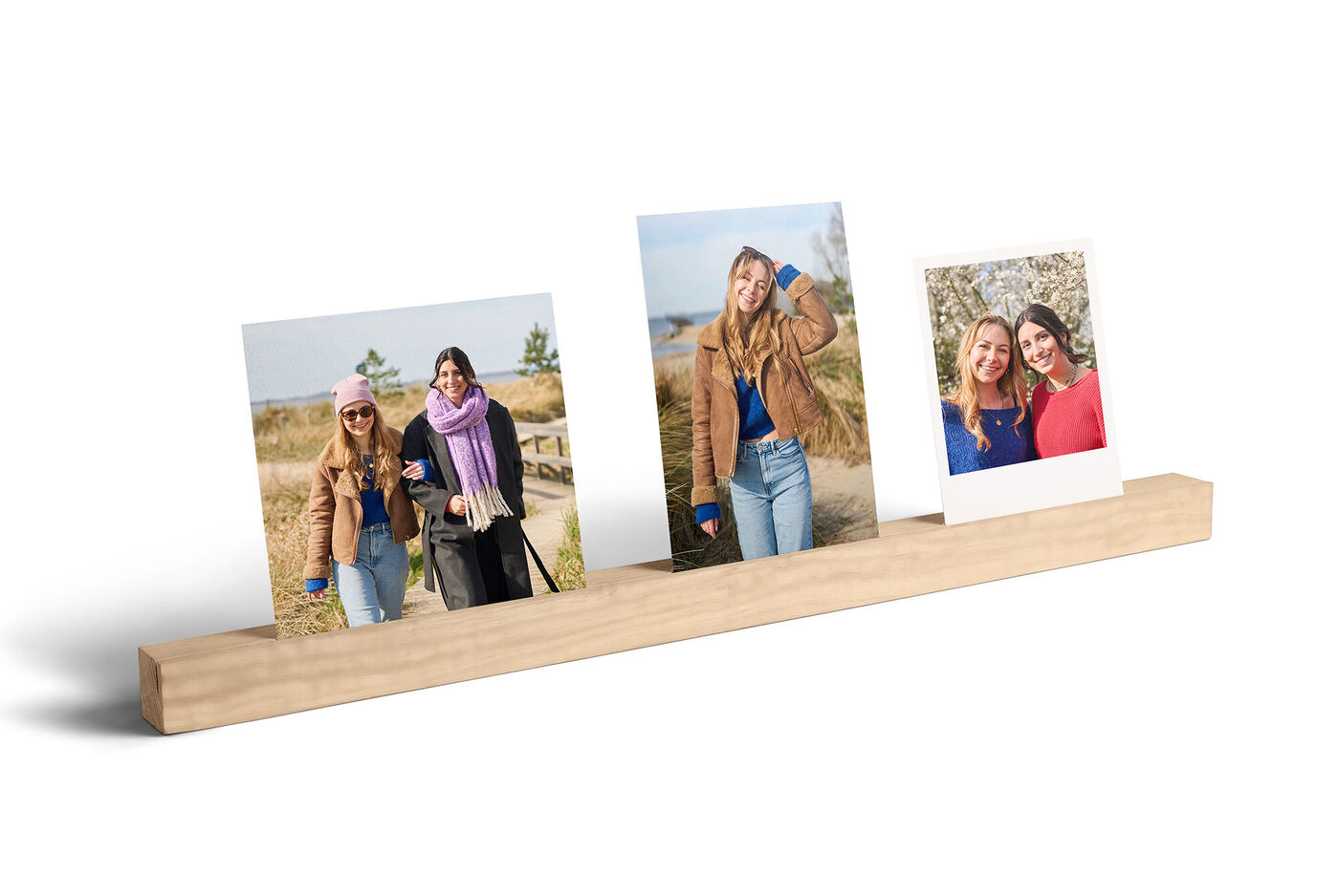 Soporte de madera largo para mostrar tus fotos.