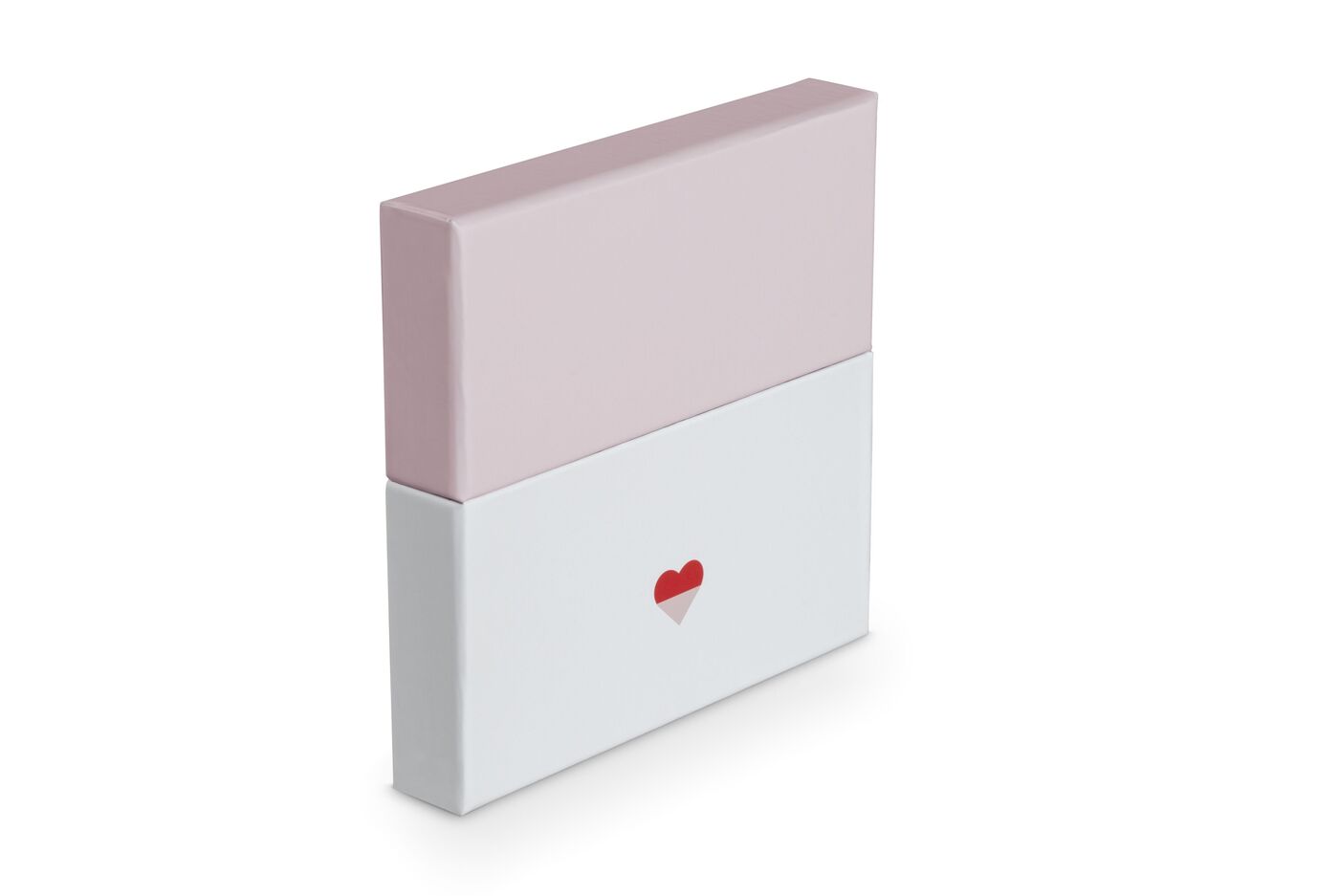 Caja para fotos cuadradas con detalle en forma de corazón. Guarda tus recuerdos y almacénalos de forma segura.
