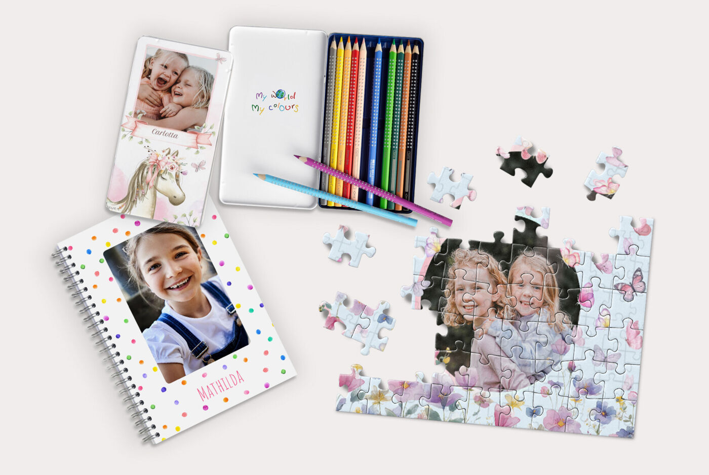 Regalos personalizables para niños como pinturas con caja personalizada, cuadernos o puzzles.