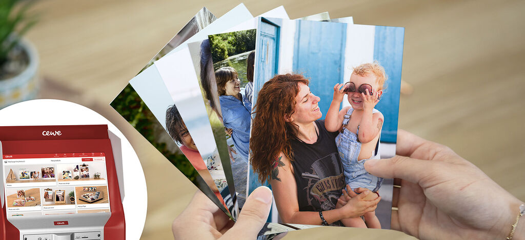 Cinco fotos coloridas en las manos de una persona. Momentos cálidos con amigos y familia.