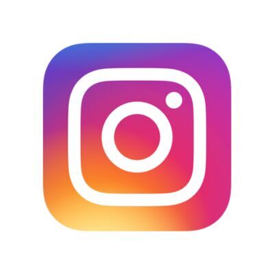 Logo de Instagram: ícono cuadrado con esquinas redondeadas y degradado de colores naranja, rosa y púrpura.
