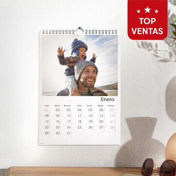 calendario personalizado para pared A4 vertical.