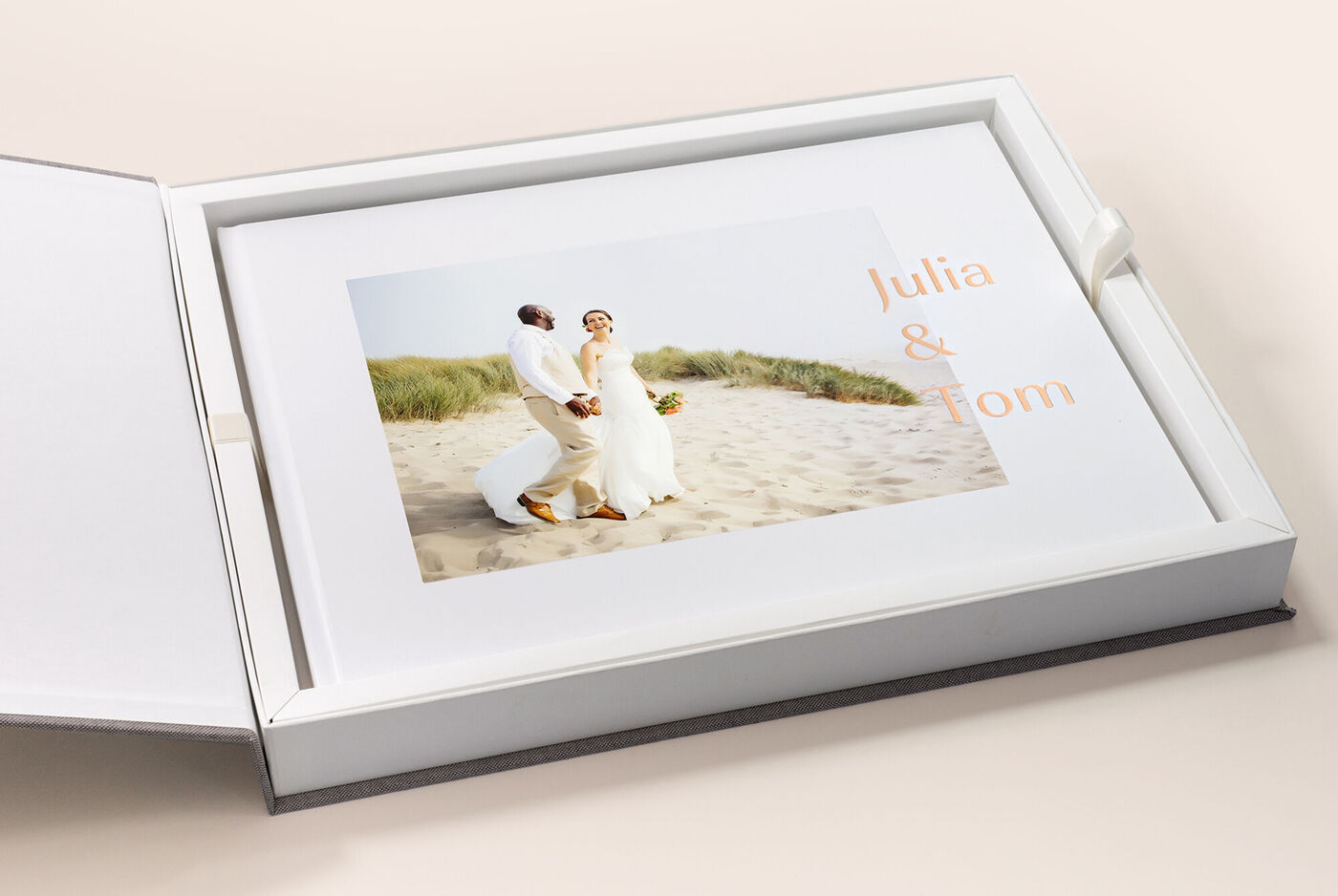 Caja de lino para regalo para proteger tu álbum de fotos digital. Ideal para regalo.