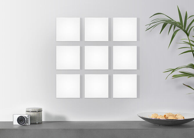 Nueve planchas de fotos vacías para decorar en una pared.