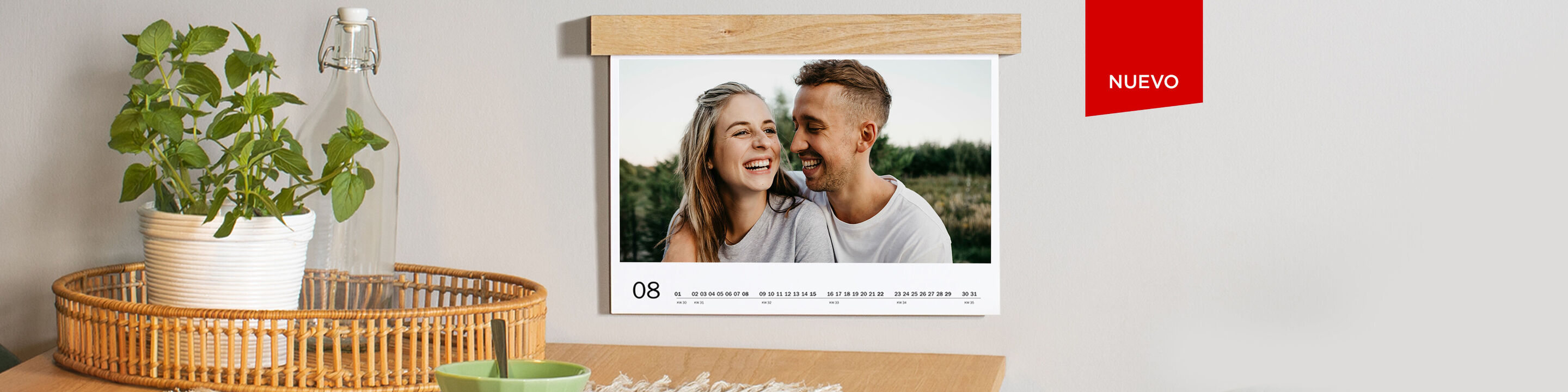 Soporte de madera para calendarios especiales para paredes