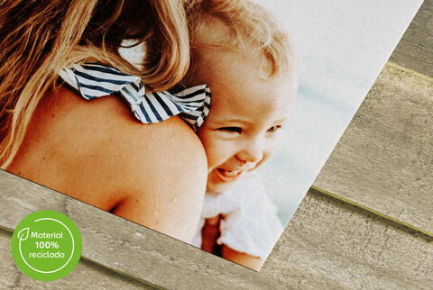 Revelado con papel 100% reciclado