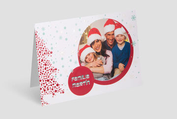 Tarjeta de saludo navideña de la familia Martín con diseño festivo